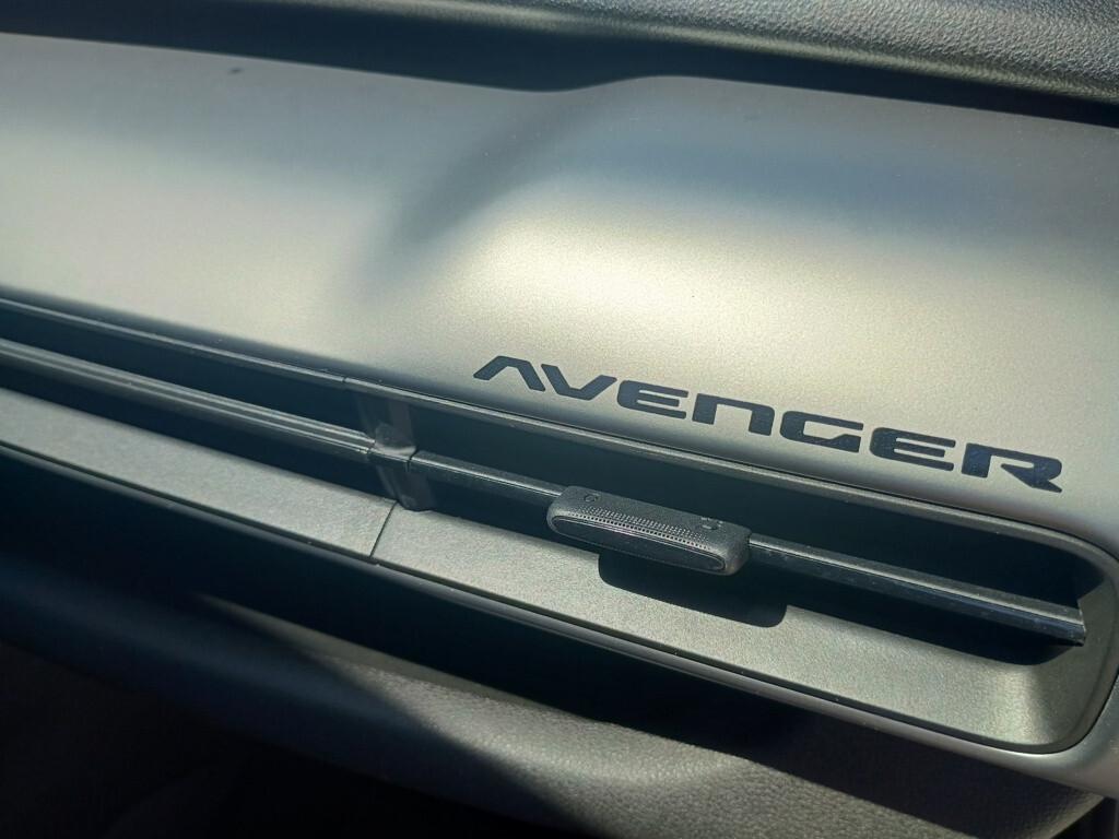 Jeep Avenger 1.2 Turbo 100 CV Summit