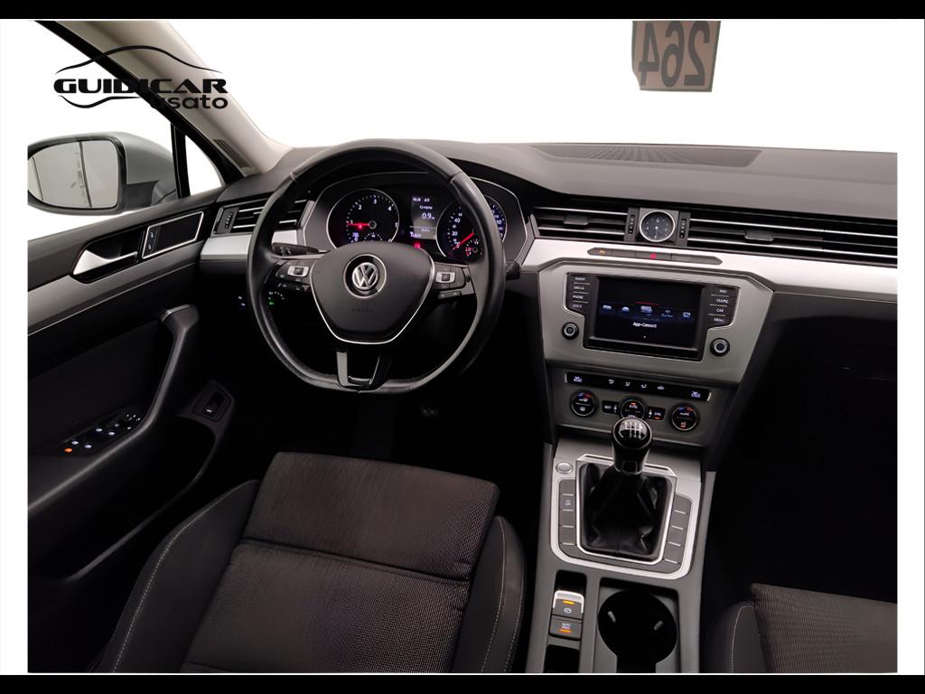 VOLKSWAGEN Passat VIII 2015 Variant - Passat Variant 2.0 tdi Business (