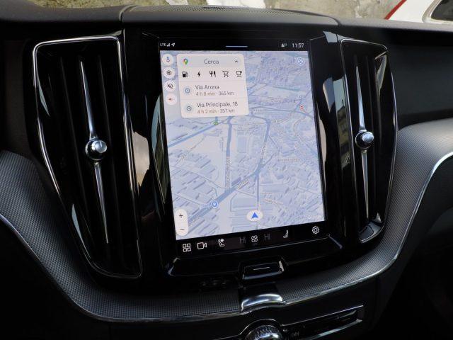VOLVO XC60 T6 AWD PLUS DARK AUTOMATICA AZIENDALE