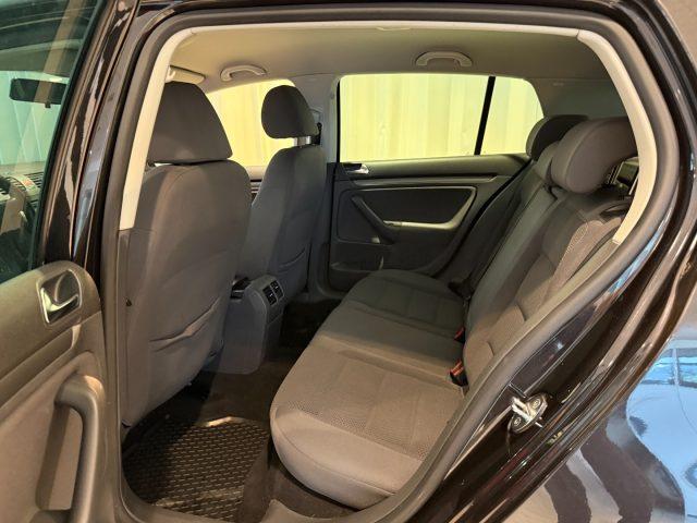 VOLKSWAGEN Golf 1.6 16V FSI 5p. Radio Clima *HÄNDLER*