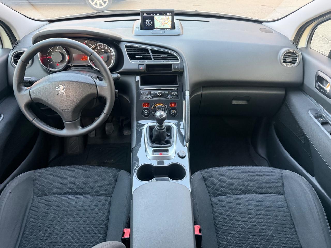 Peugeot 3008 1.6 HDi 115CV Allure 2013