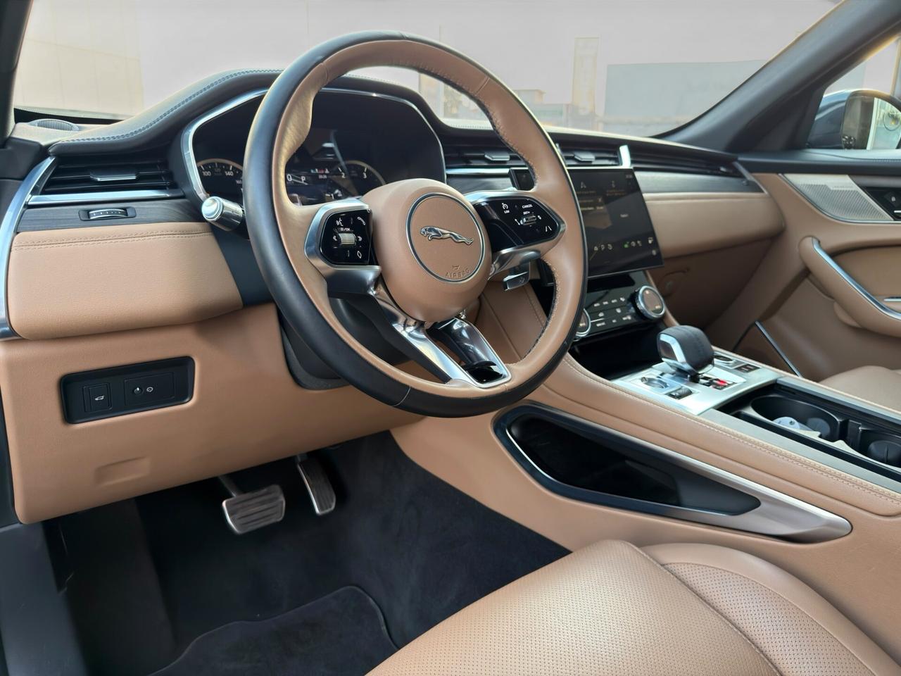 Jaguar F-Pace 2.0 D 204 CV AWD aut. SE
