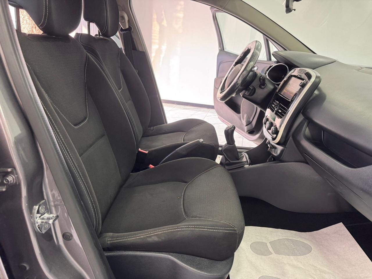 Renault Clio 1.2 75CV 5 porte GARANTITA 2017