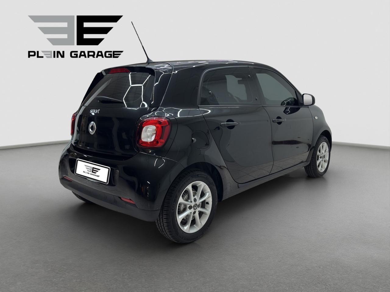 Smart ForFour 70 1.0 Youngster