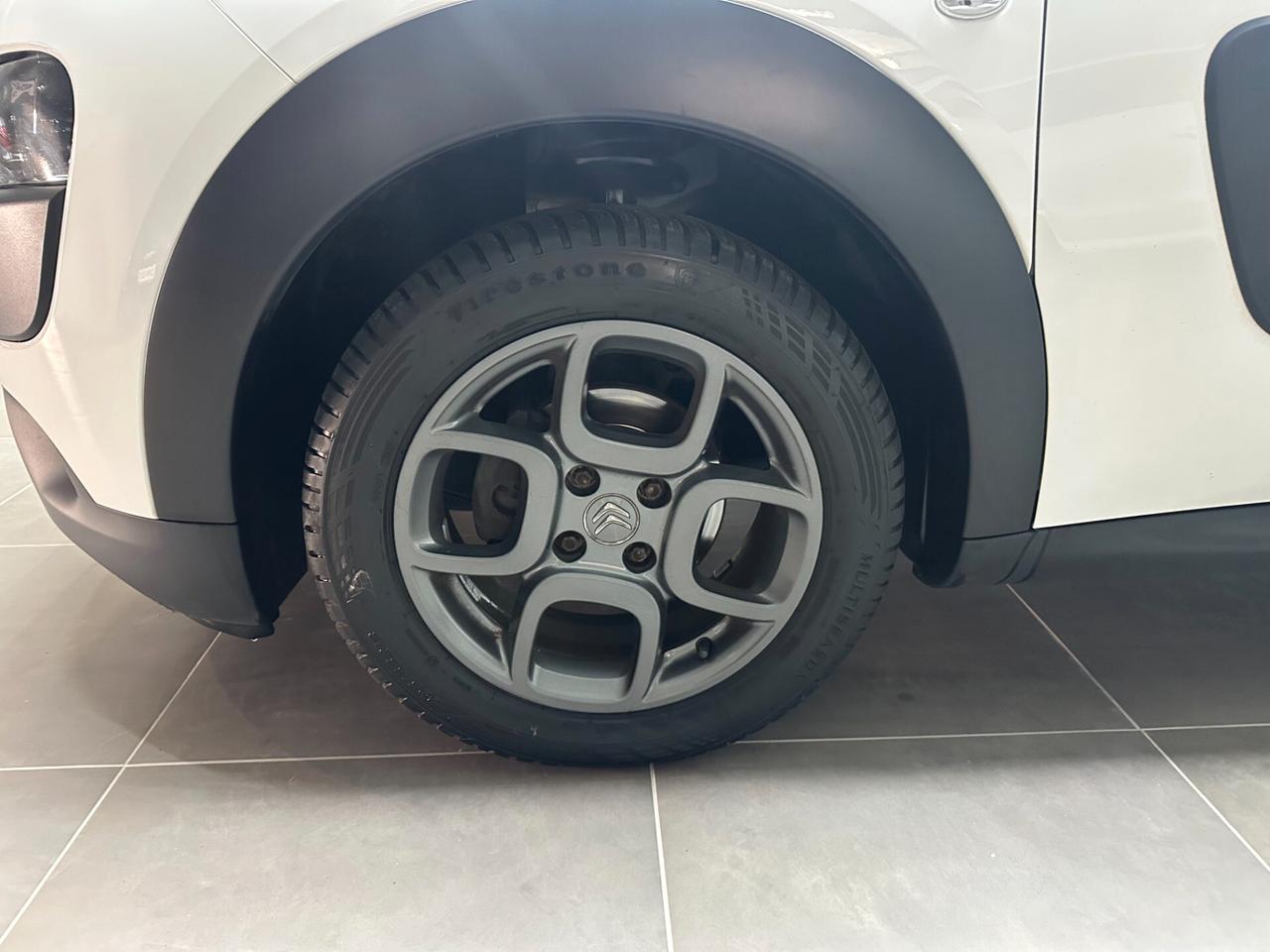 Citroen C4 Cactus BlueHDi 100 Shine