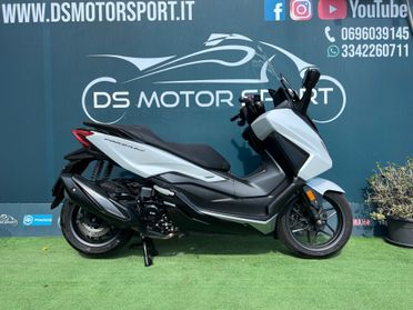 Honda Forza 350 Abs