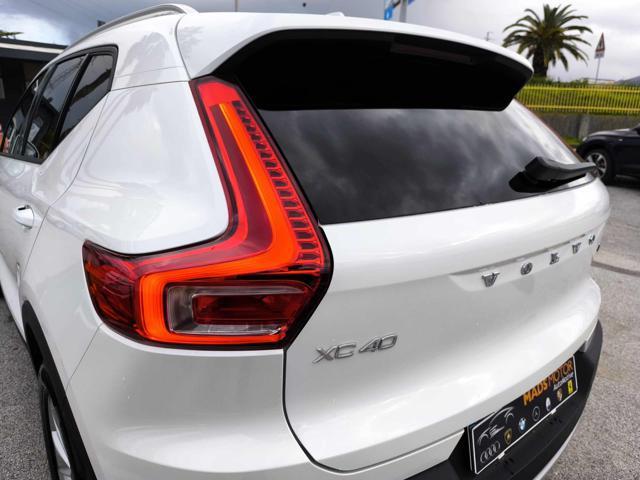 VOLVO XC40 B3 automatico Core