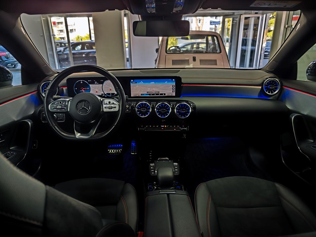 Mercedes-benz CLA 200 d Premium Unico Proprietario Led