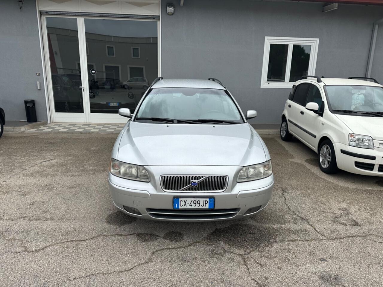 Volvo V70 2.4 D 20V (163CV) cat Momentum