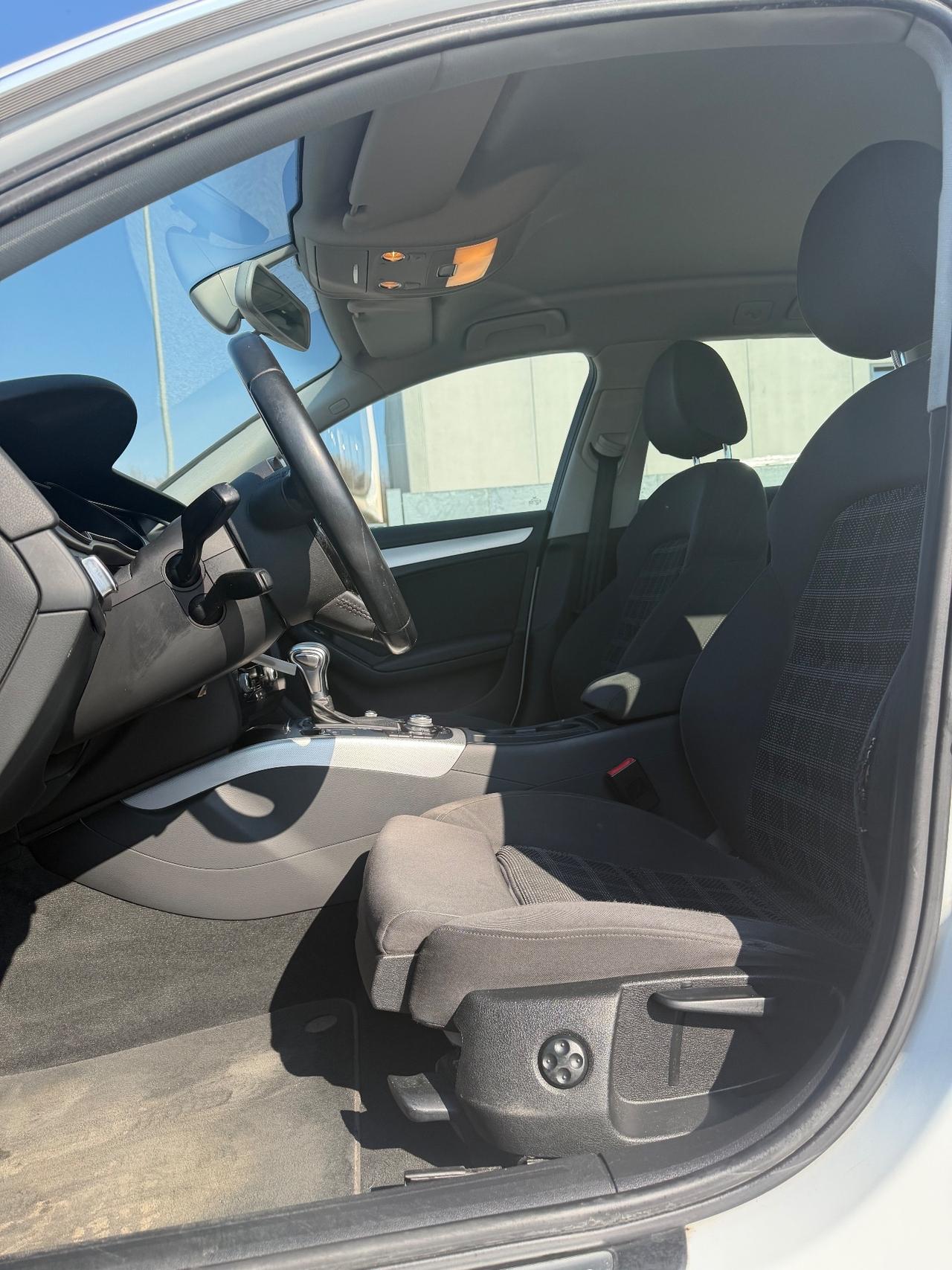 Audi A4 Avant 2.0 TDI 143CV F.AP. mult. Business Plus