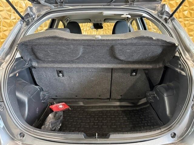 Toyota Yaris 1.5 Hybrid 5 porte Cool