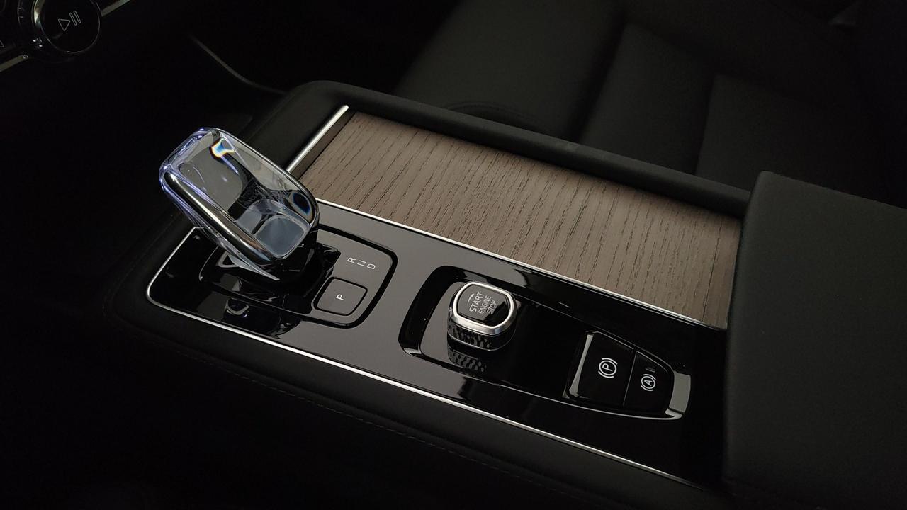 VOLVO XC90 2.0 t8 phev Plus Dark awd 7p.ti auto