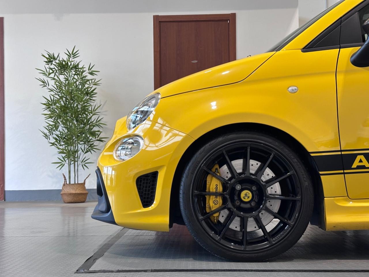 Abarth 595 1.4 Turbo T-Jet 160 CV Pista