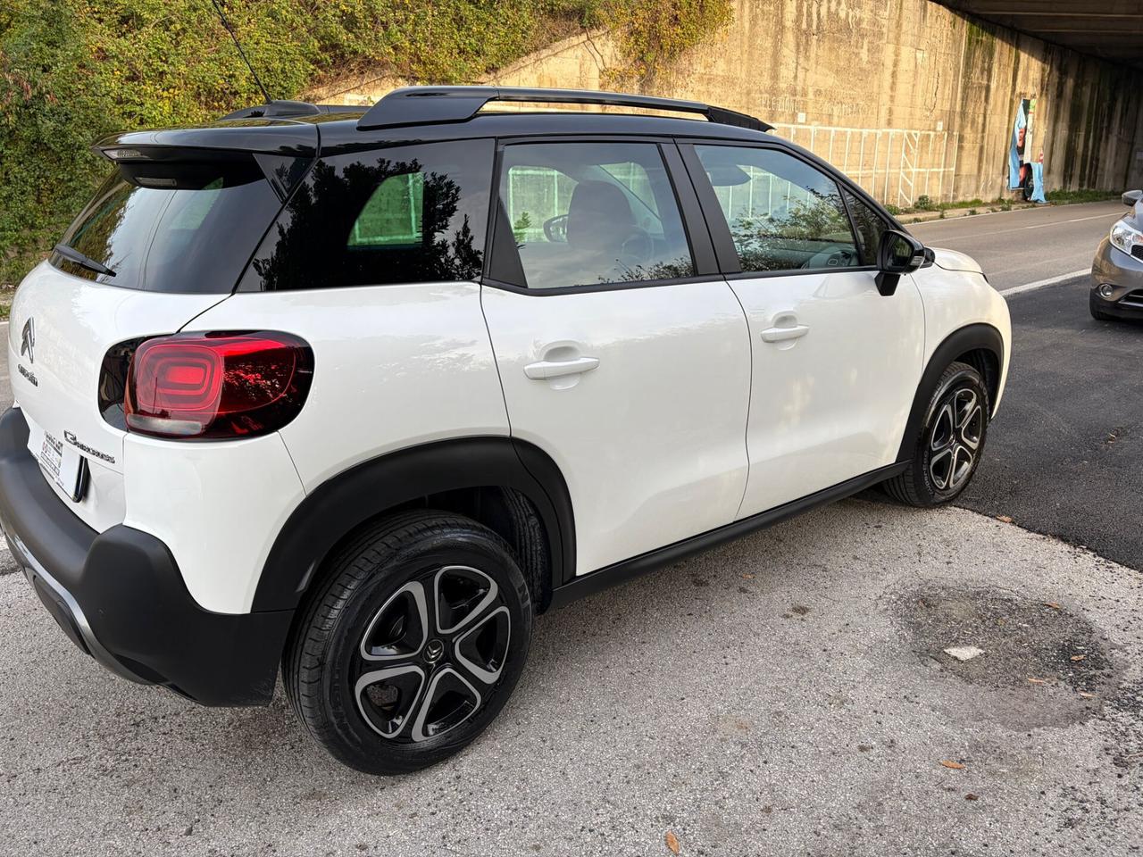 Citroen C3 Aircross 1.2 BENZINA 110CV S&S Shine Pack
