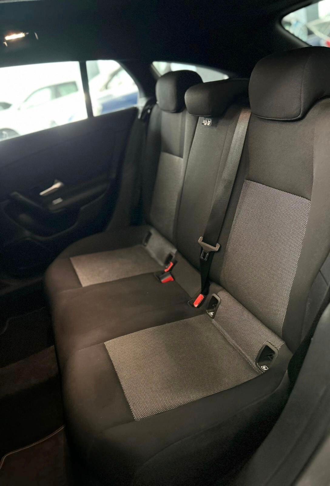 Mercedes-benz CLA 180 d Automatic Business Extra