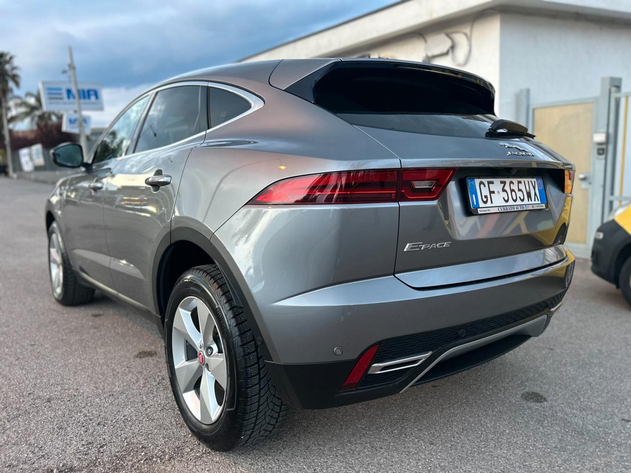 Jaguar E-Pace 2.0D I4 163 CV AWD Auto SE