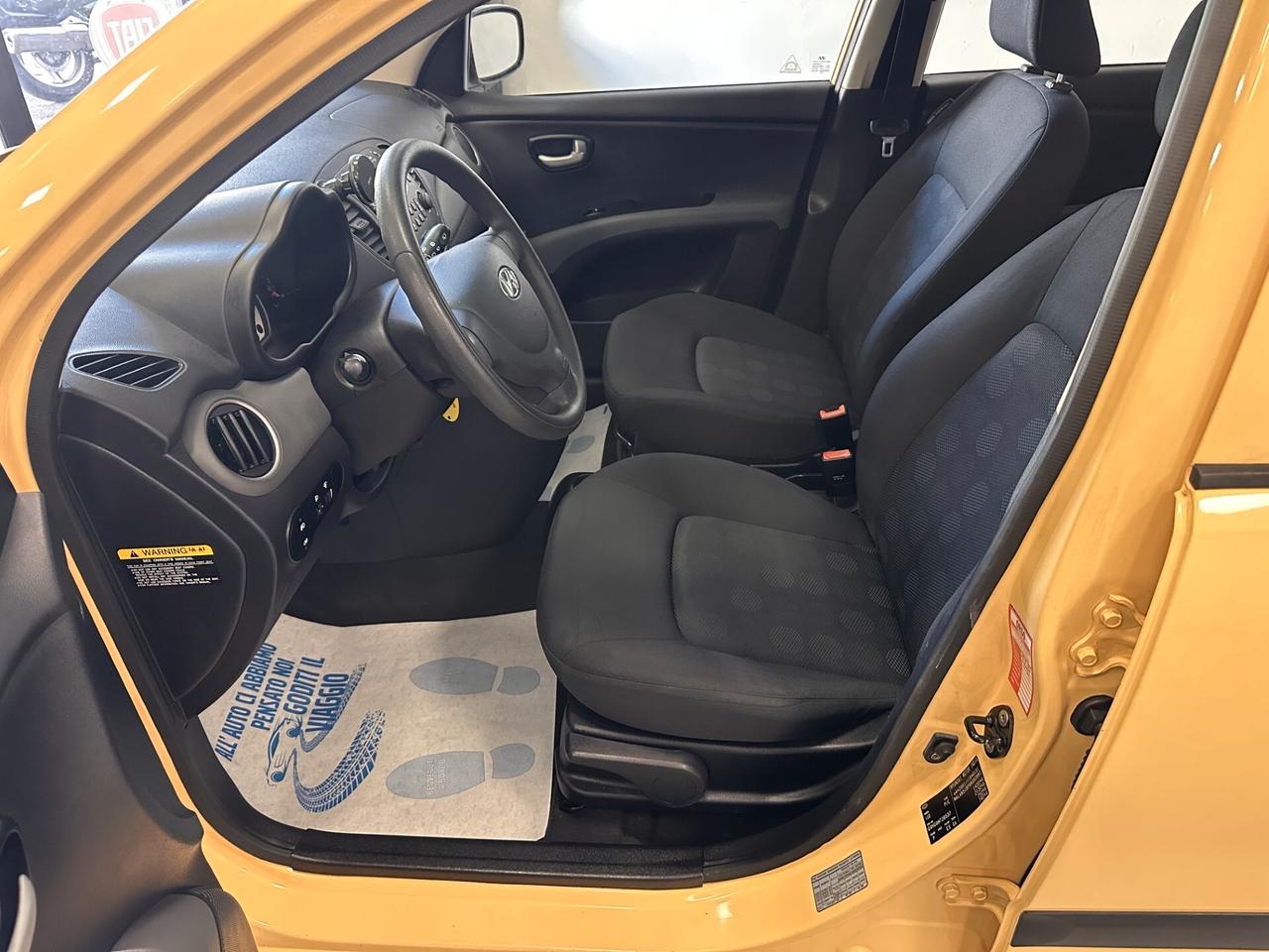 HYUNDAI I 10 1.1 BENZINA CAMBIO AUTOMATICO (78000 MILA KM )