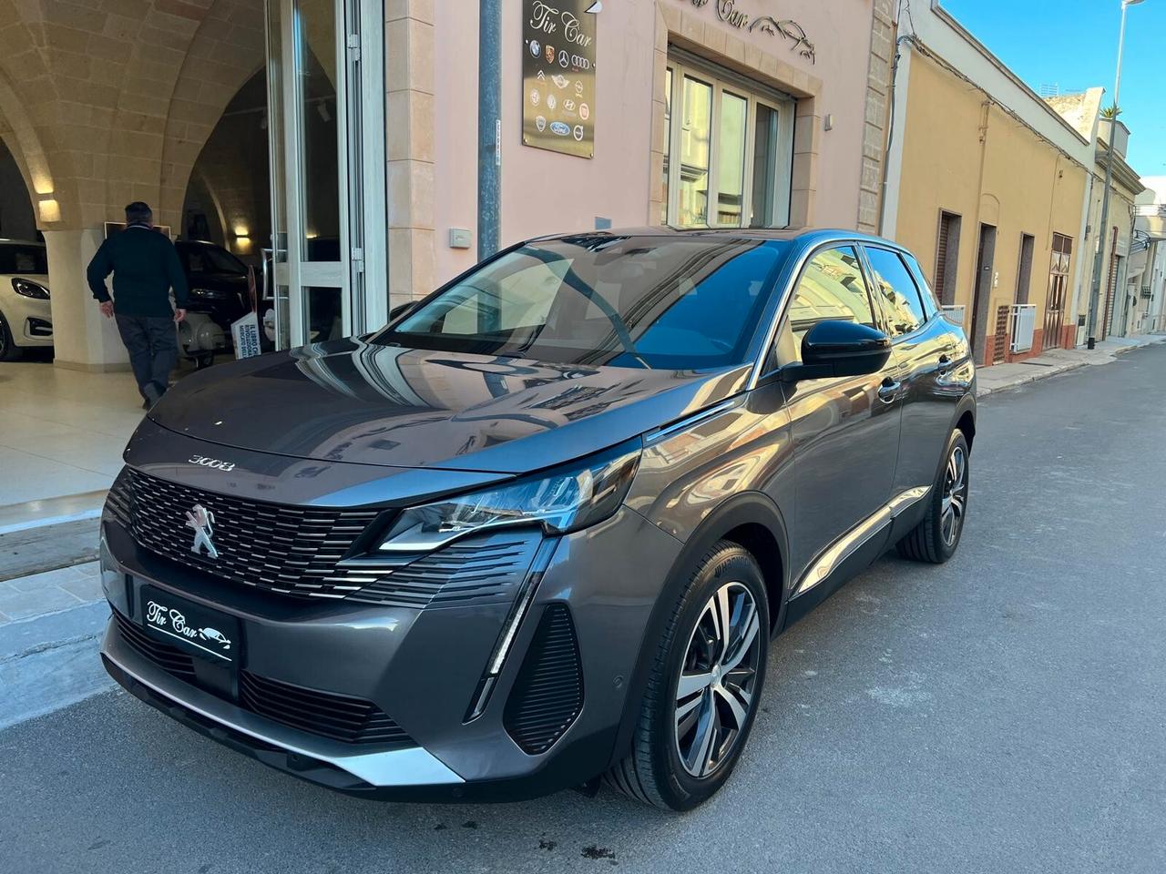 PEUGEOT 3008 ALLURE 1.5 130CV PELLE NAVI CAM ANNO 2022