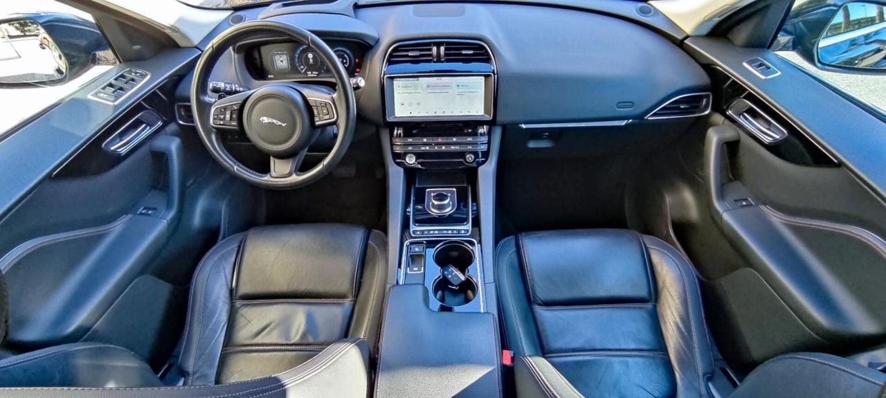 Jaguar F-Pace 2.0 D 180 CV AWD aut. Portfolio