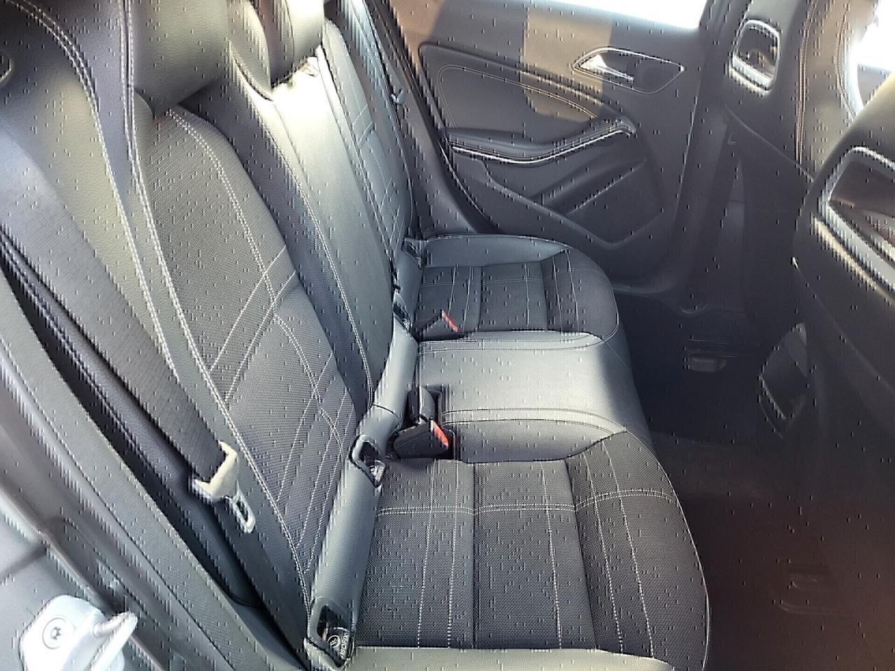 MERCEDES CLASSE A 180 1.6 BENZINA 122CV ANNO 02/13 KM 170.000 IN BUONO STATO