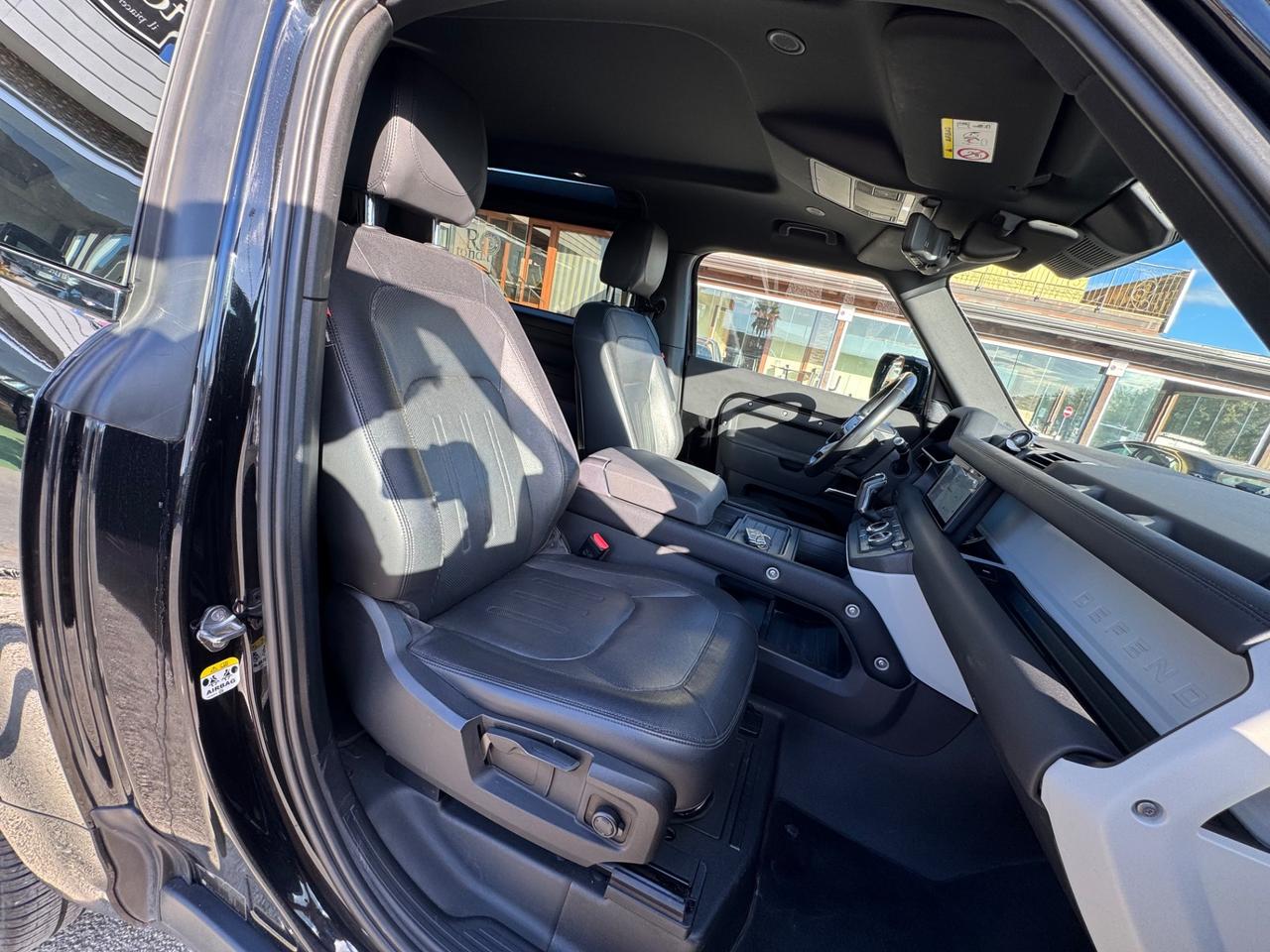 Land Rover Defender 90 3.0D I6 200 CV AWD Auto X-Dynamic SE