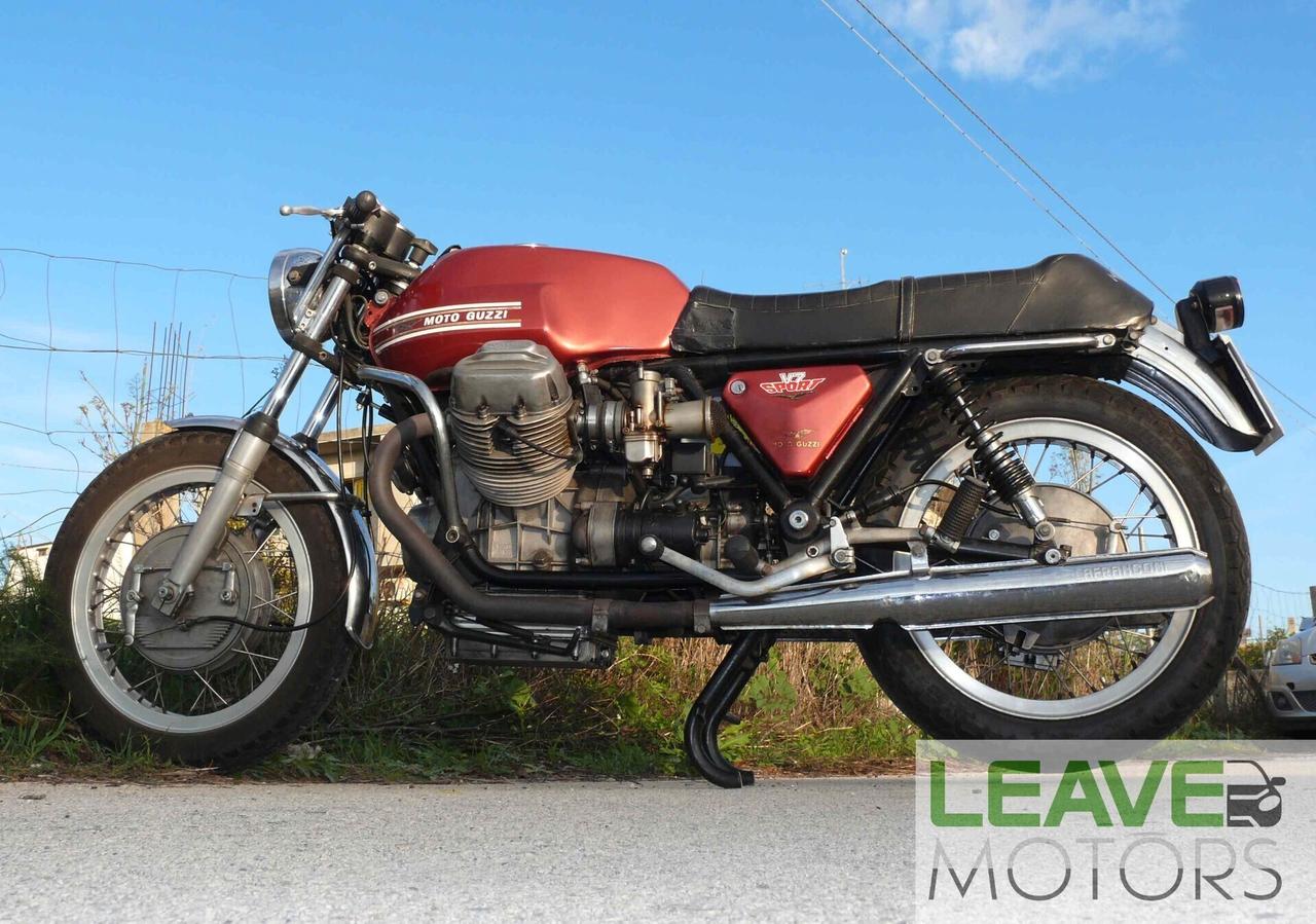 Moto Guzzi V7 SPORT (M1225)