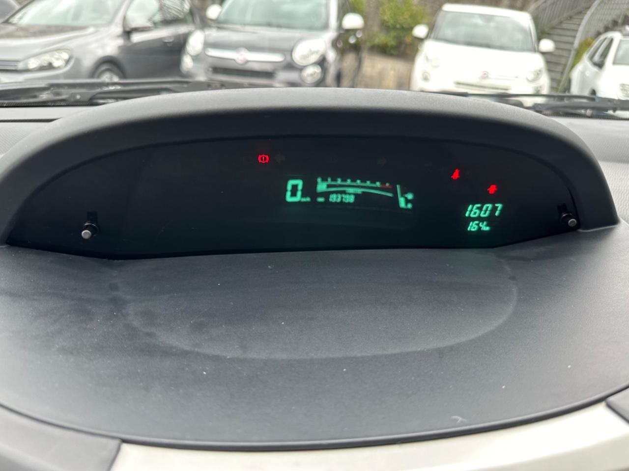Toyota Yaris 1.3 5 porte