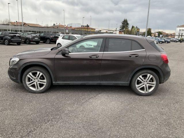 MERCEDES-BENZ GLA 200 CDI Automatic Sport