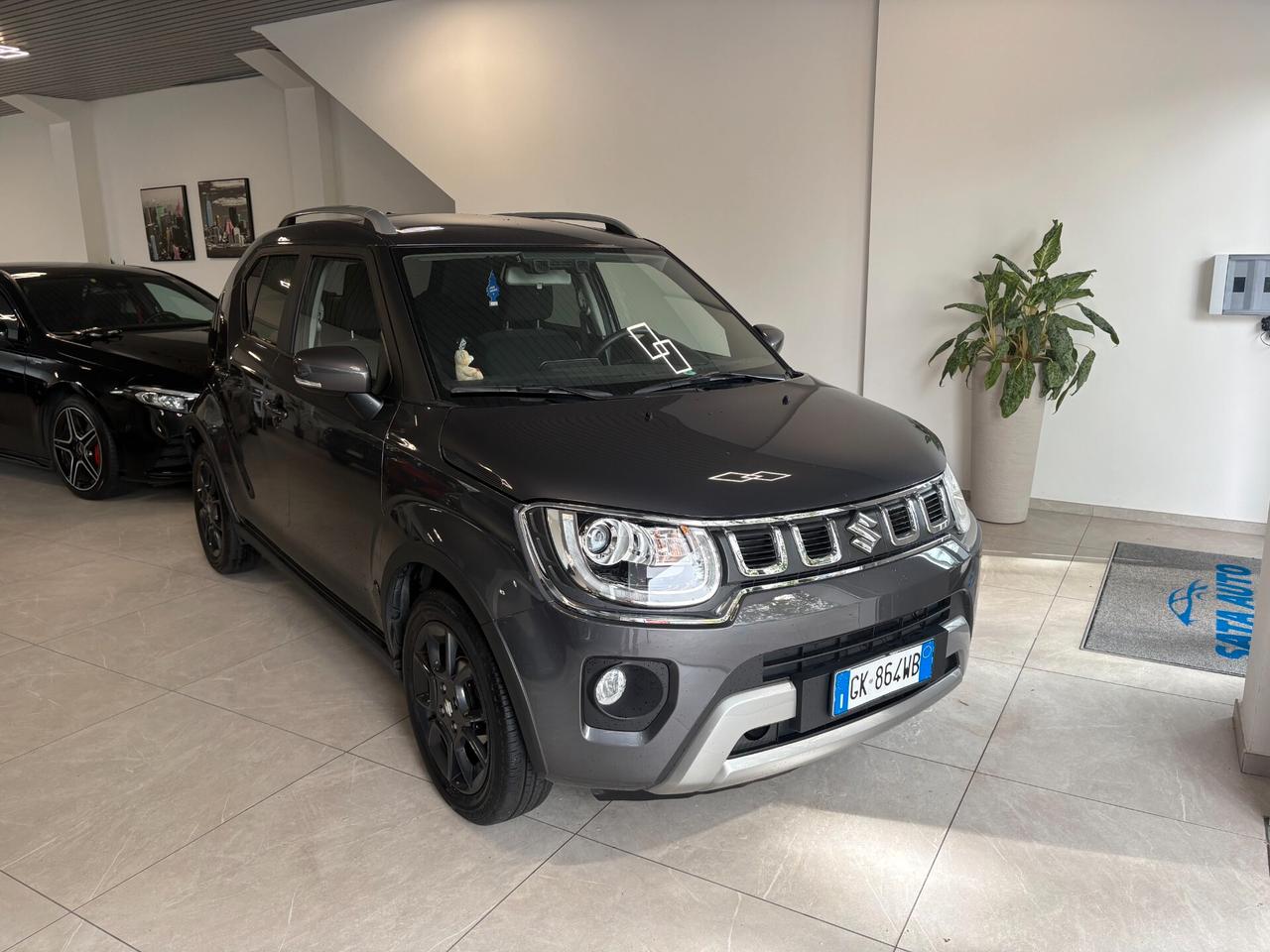 Suzuki Ignis 1.2 Hybrid Top