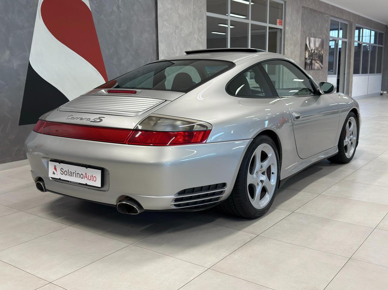 Porsche 911 Coupe 3.6 Carrera 4S