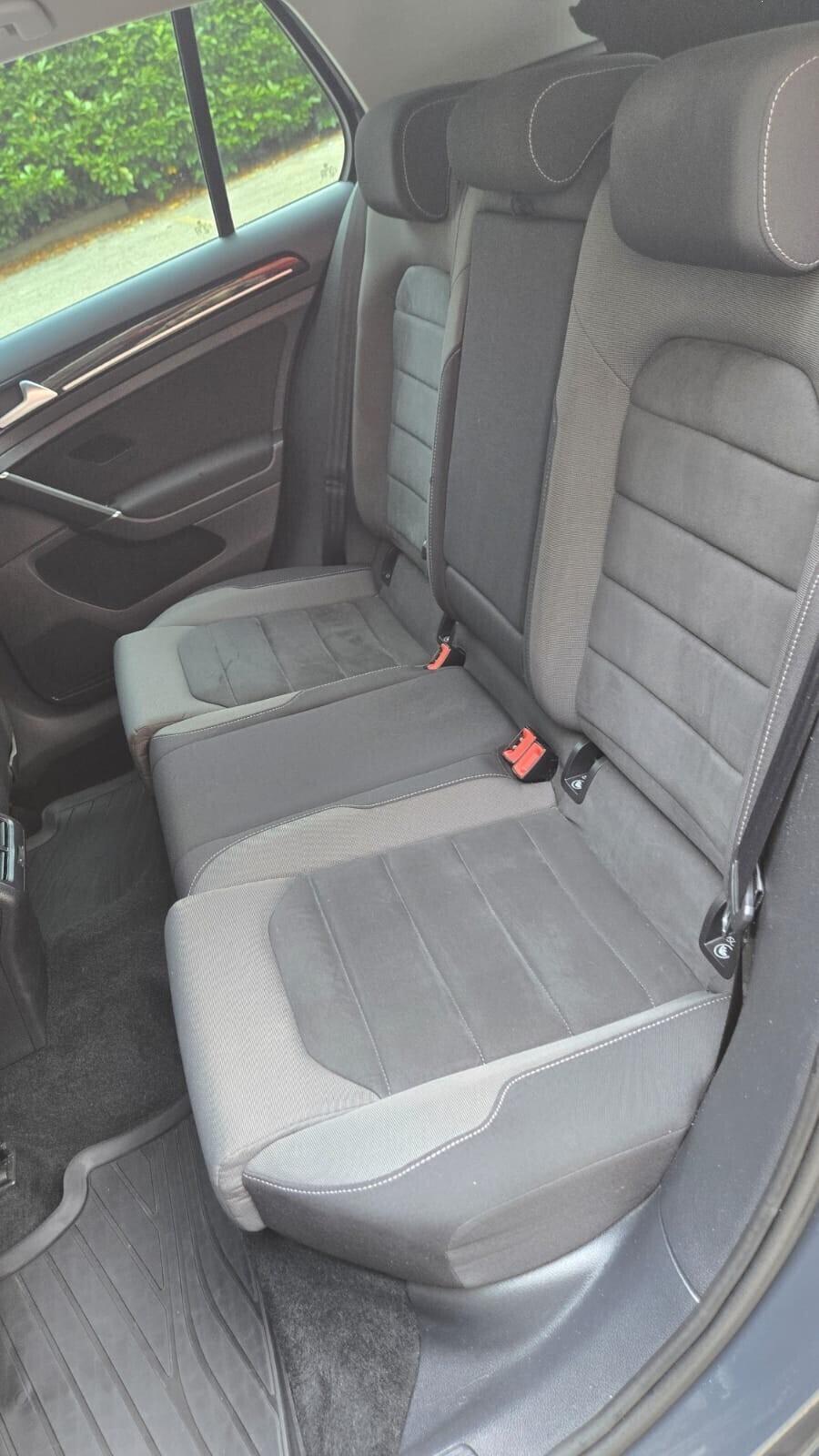 Volkswagen Golf 7.5 R-Line 1.6 TDI 115CV DSG Highl