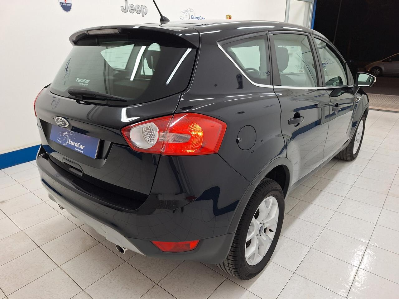 Ford Kuga Titanium 2.0 TDCI 140cv 2WD