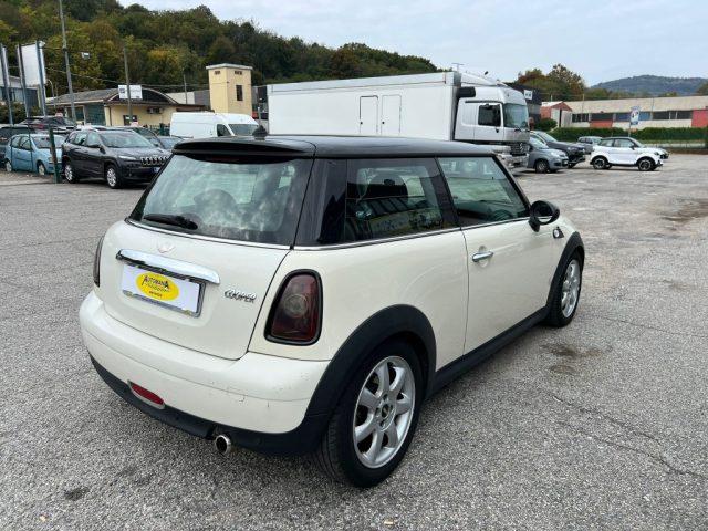 MINI Cooper 1.6 16V Cooper Chili