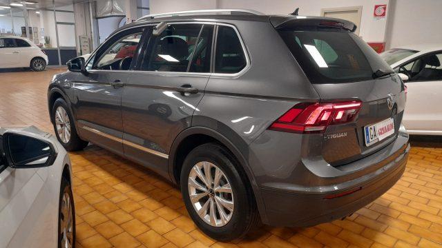 VOLKSWAGEN Tiguan 1.5 TSI Business NAVI