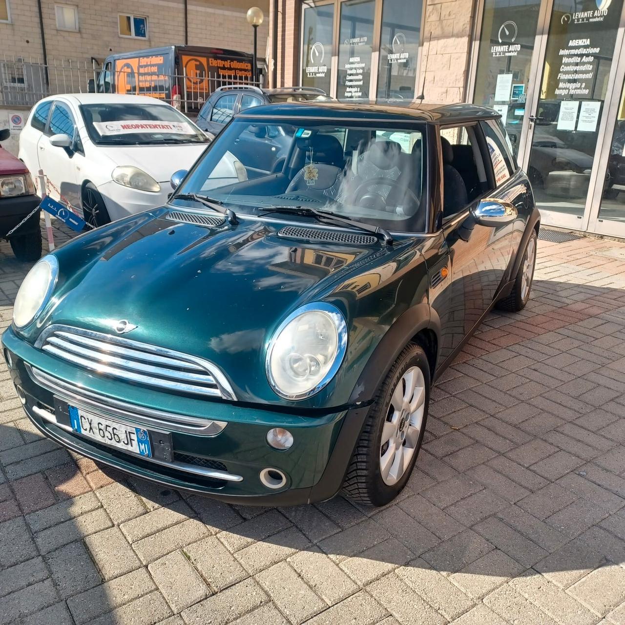 NEOPATENTATI MINI ONE 1.6 BENZINA GARANZIA 12 MESI