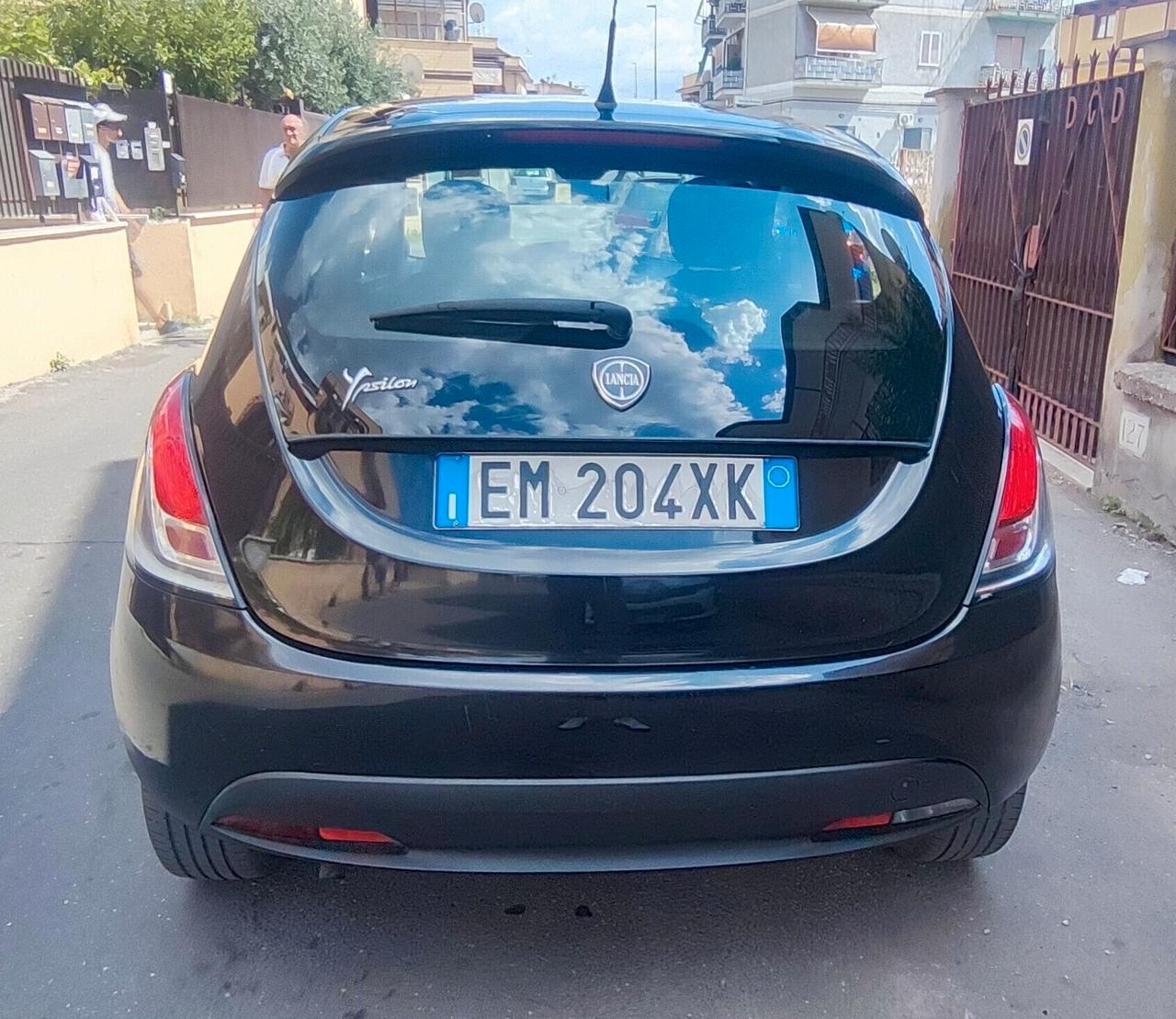 Lancia Ypsilon 1.2 69 CV Unyca