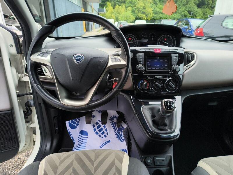 Lancia Ypsilon 1.2 Gold