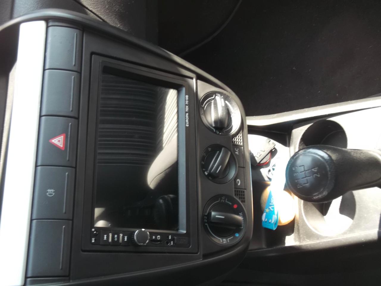 Volkswagen Fox 1.2 60CV - 03