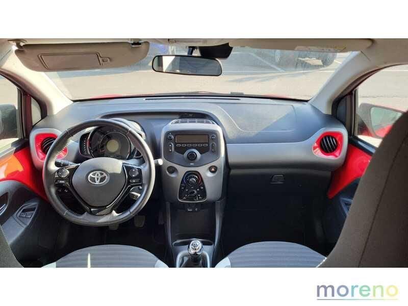 Toyota Aygo 1.0 x-cool 72 CV