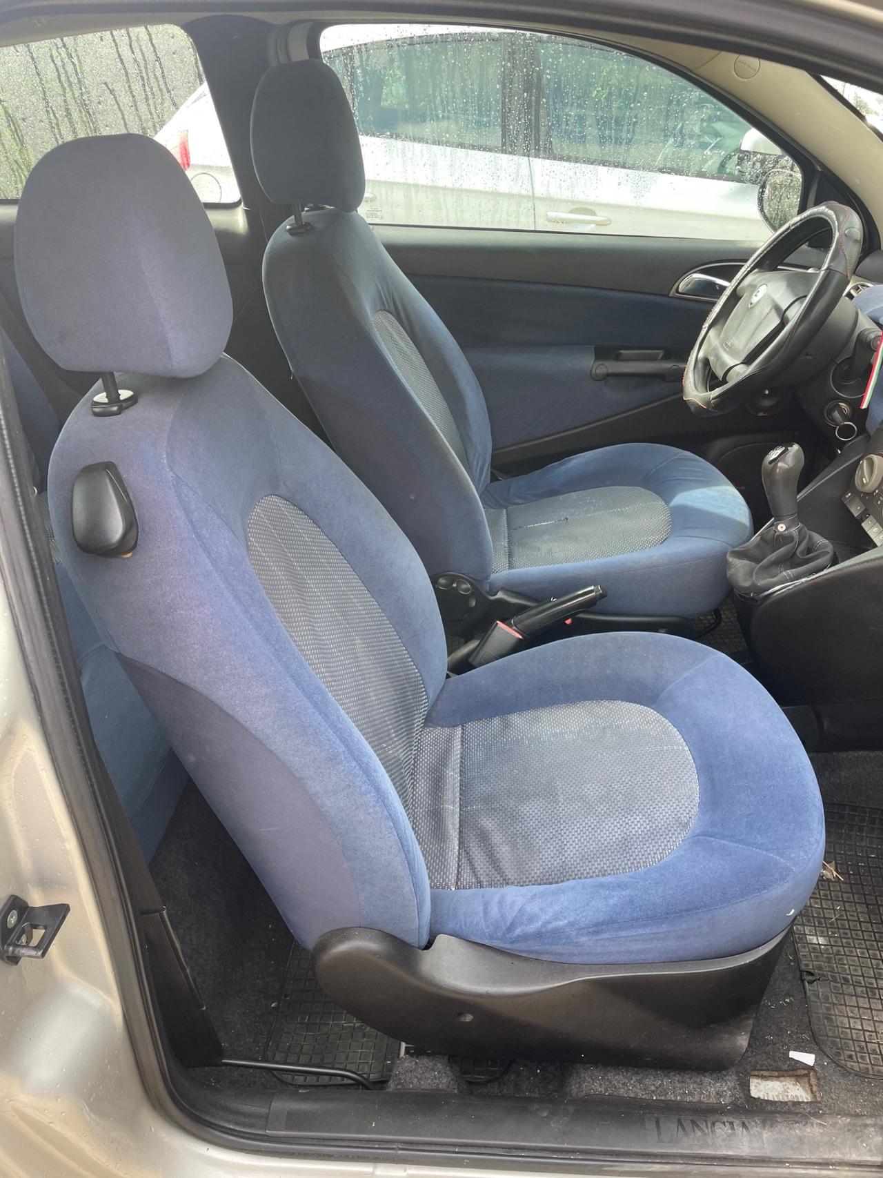 Lancia Ypsilon 1.3 Multijet 16V Argento