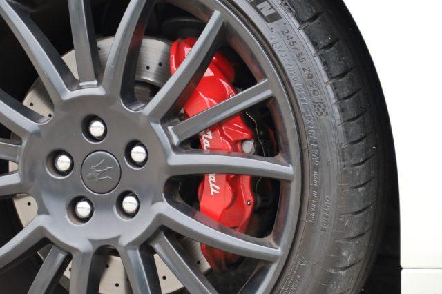 MASERATI GranCabrio 4.7 V8