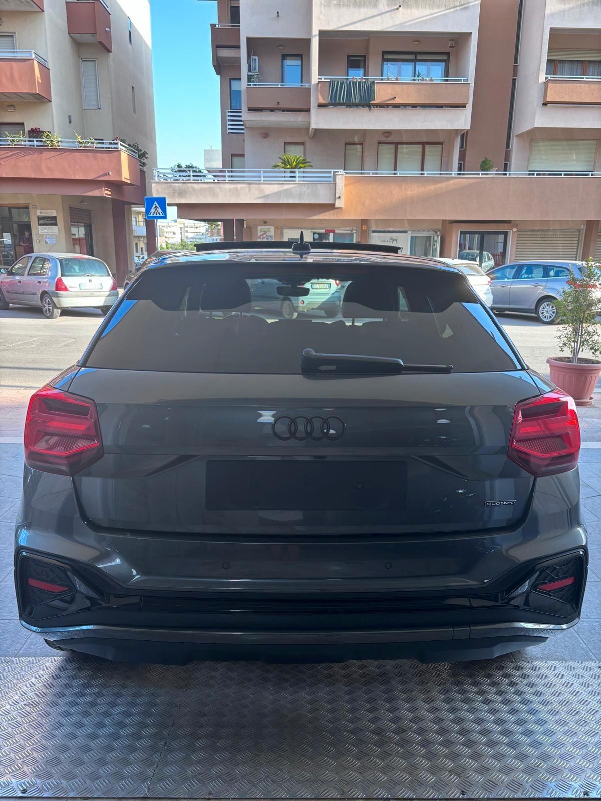 Audi Q2 35 TDI quattro S tronic Identity Black