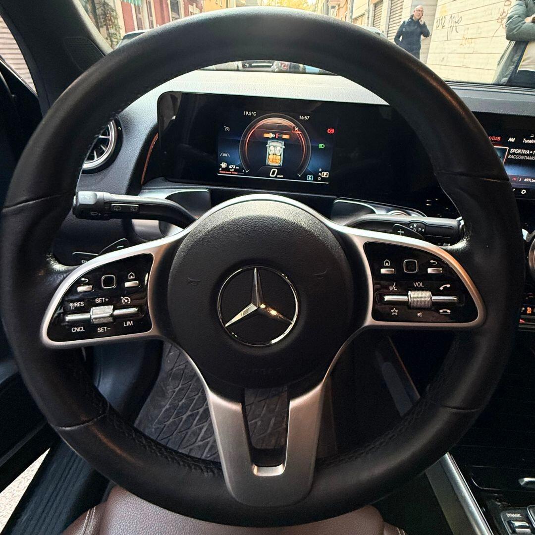 Mercedes GLB 180 d Automatic Sport