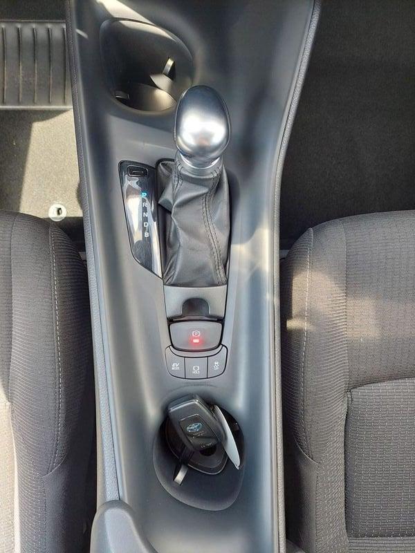 Toyota C-HR 1.8 Hybrid E-CVT Active