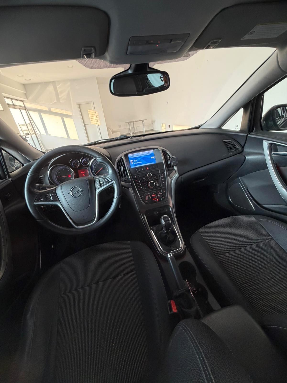 Opel Astra 1.7 CDTI 110CV Cosmo