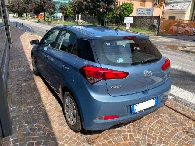 Hyundai i20 1.2 Classic 5 Porte 84cv