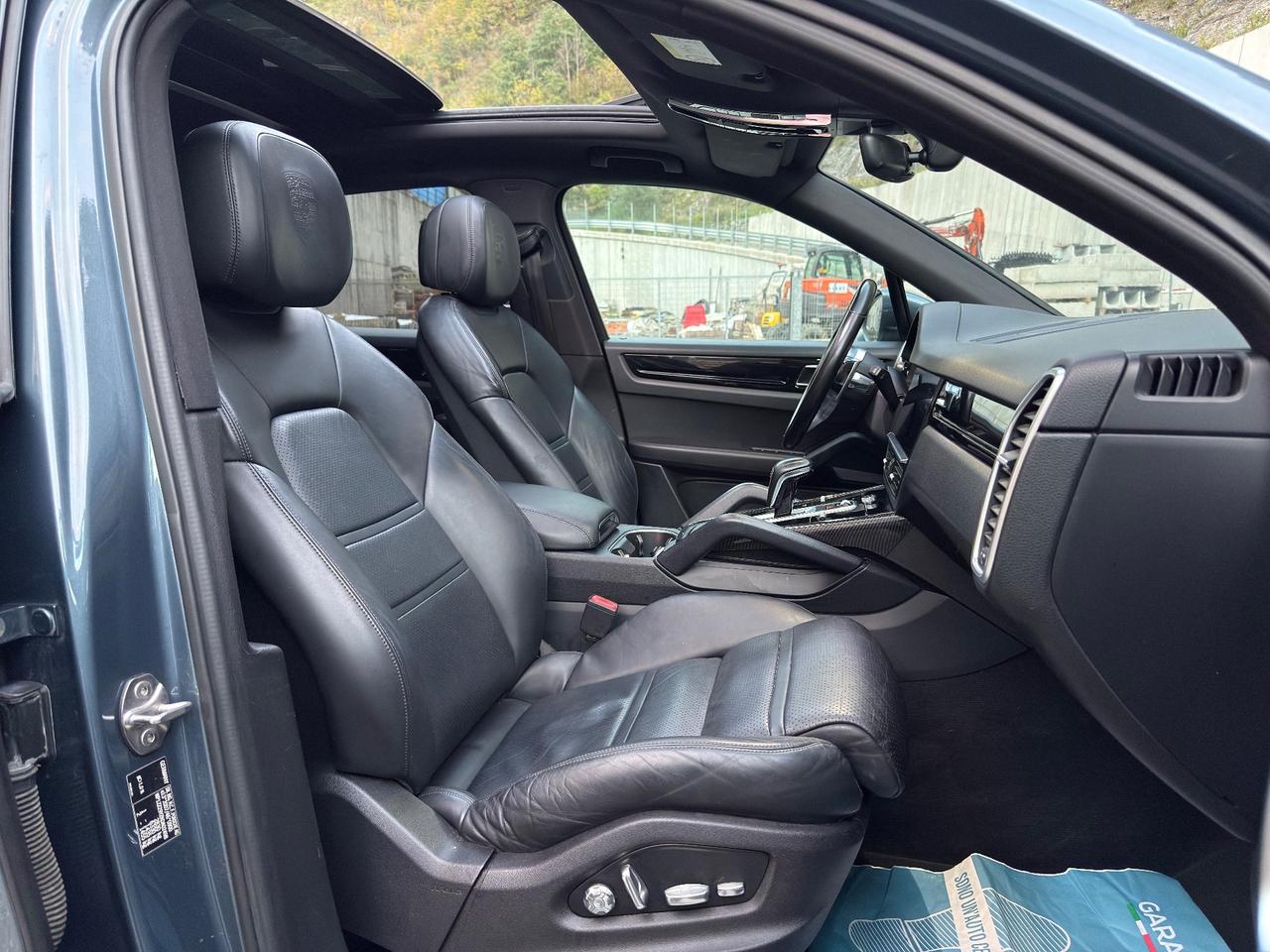 PORSCHE CAYENNE 3.0 V6 BENZINA SPORT FULL OPTIONAL - TETTO PANORAMICO perfetta