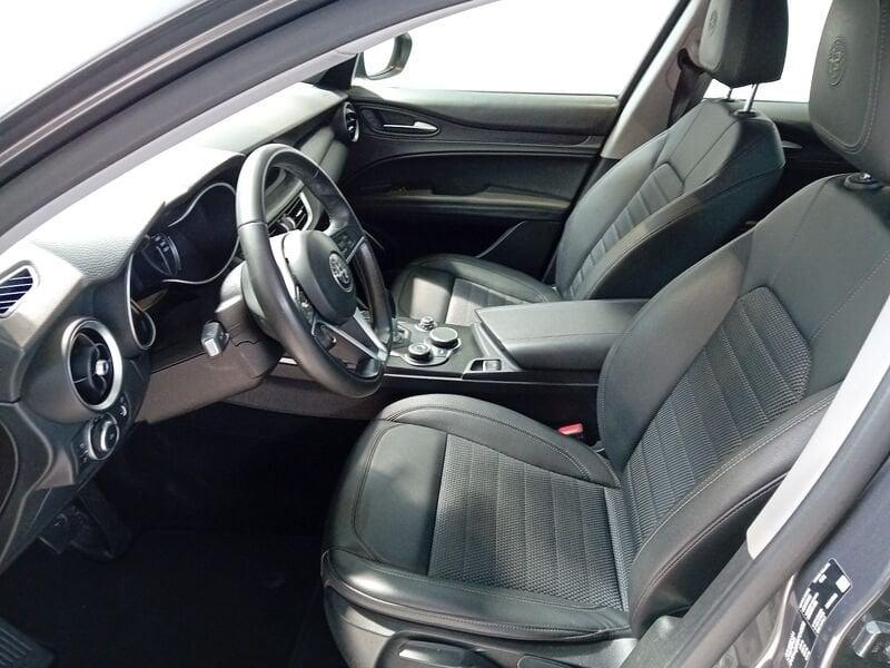 Alfa Romeo Stelvio 2.2 Turbodiesel 190 CV AT8 RWD Super