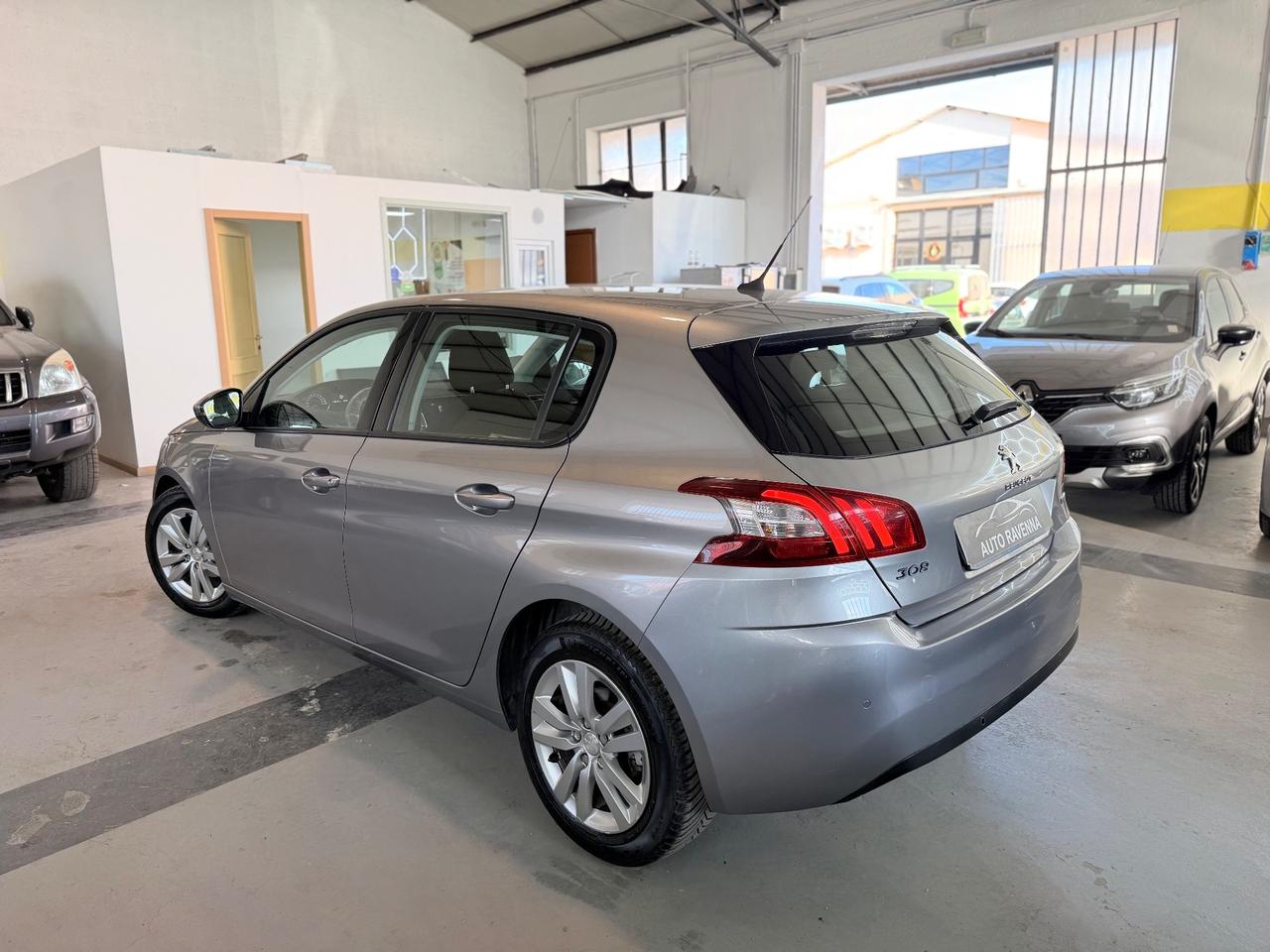 Peugeot 308 BlueHDi euro6 Business