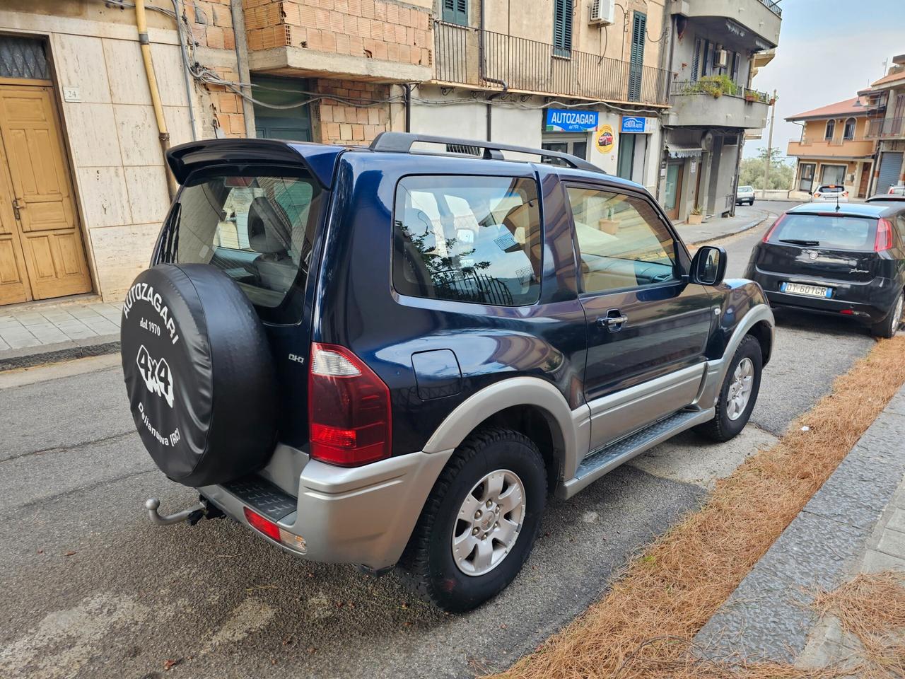 Mitsubishi Pajero 3.2 16V DI-D 3p. GLS1